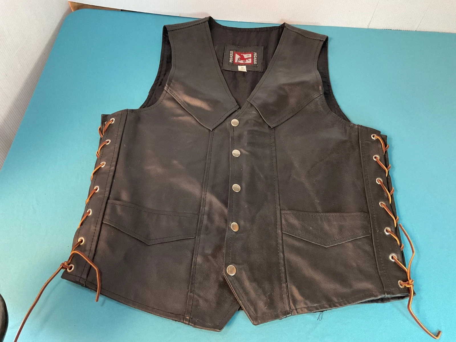 Black Leather Motorcycle Vest Medium - Heavy Built - Nice Unused - Leather Ties - product detail image 1