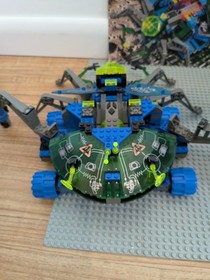 Lego Space Insectoids: 6977 Arachnoid Star Base - 100% Complete w/Instructions