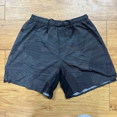 Lululemon Pace Breaker Shorts Men s Large Drawstring Maze Geo Stripe Black Gray