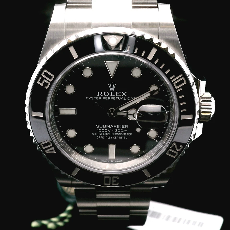 Rolex Submariner 41 mm esfera negra bisel de cerámica 126610LN - Caja - Nuevo Foto 2 de 4