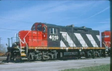 CNR 4019 GP-9u, Chicago, Il, 03/00; Kodachrome Original  