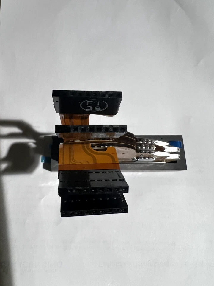 HP /Vutek/Agfa Spectra Printhead BRAND NEW OPEN ONLY FOR PICTURES - Image 2 of 4