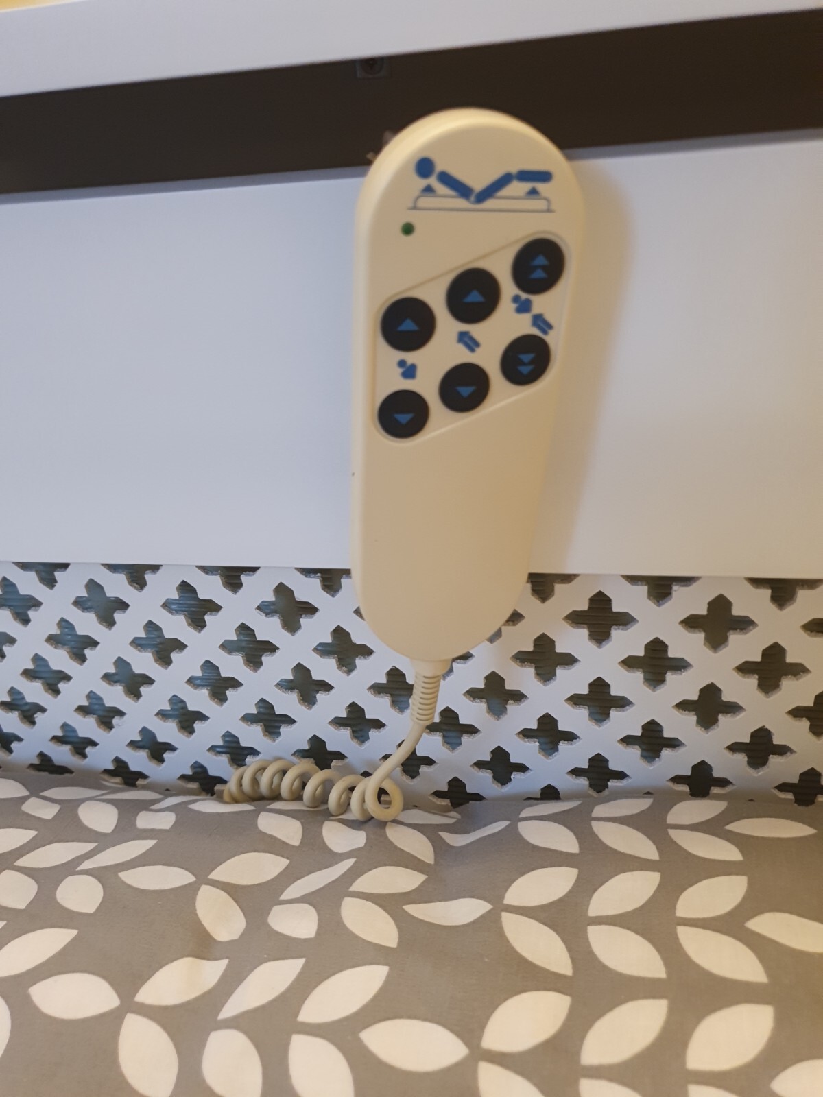 READ!! Hospital Bed Electric BOSTON Lincs. Mattress Control eBay