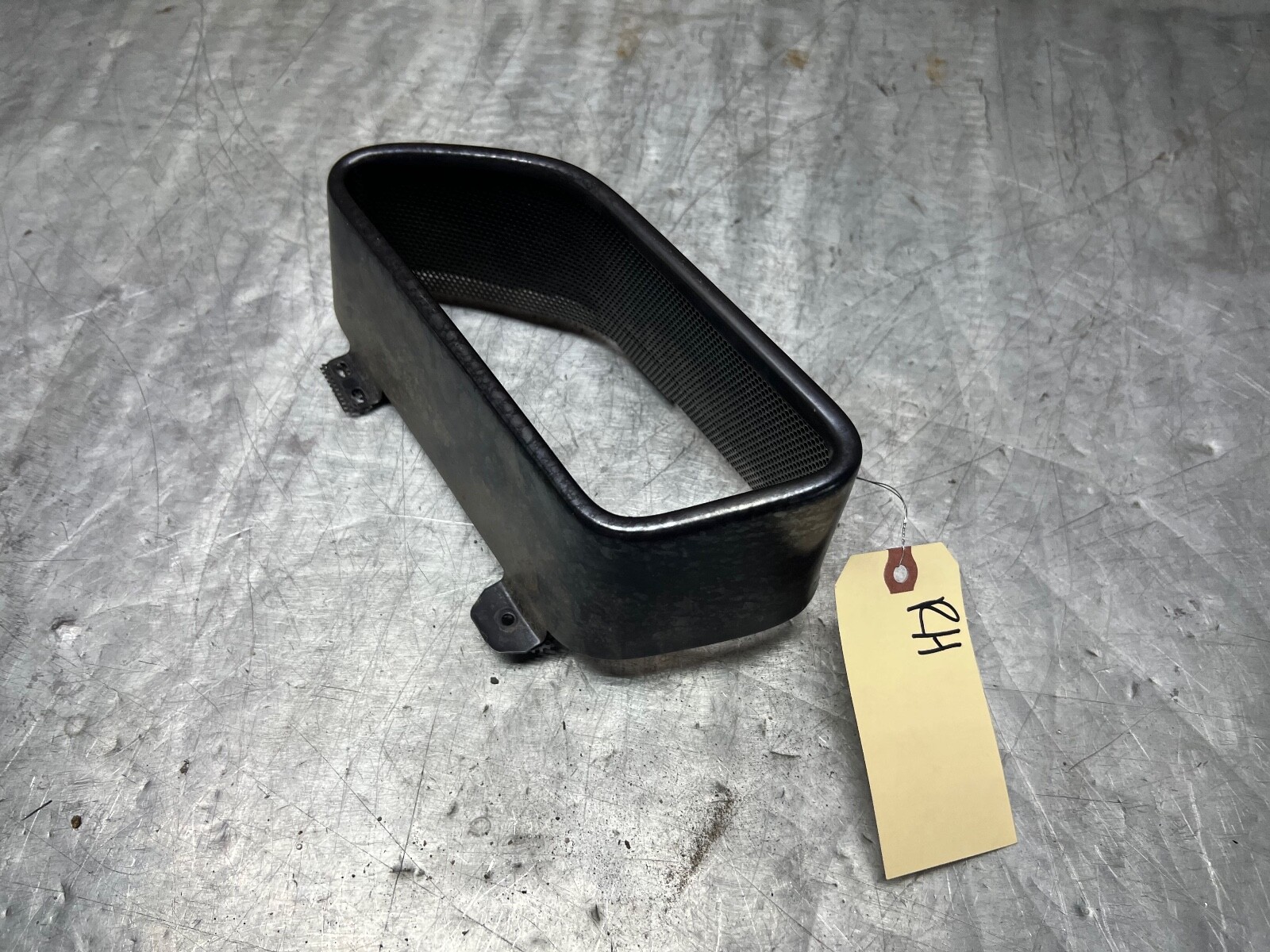 Rear Right Passenger Side Black Exhaust Tip OEM McLaren 650s Spider 2015