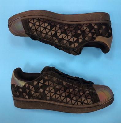 adidas pearlescent trainers