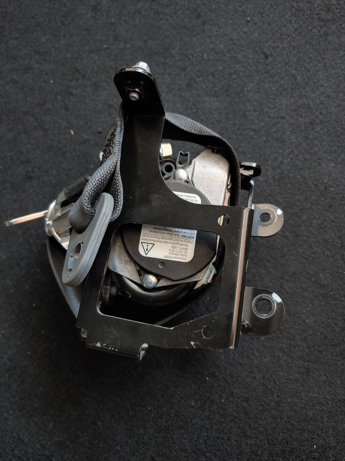 McLaren 720 720S Front Right RH Seat Belt Retractor (Black) 618635500