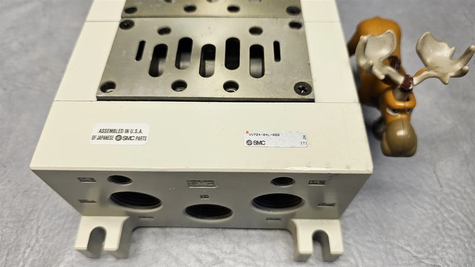 Colector SMC VV724-04L-06B tamaño ISO 2 Foto 4 de 4