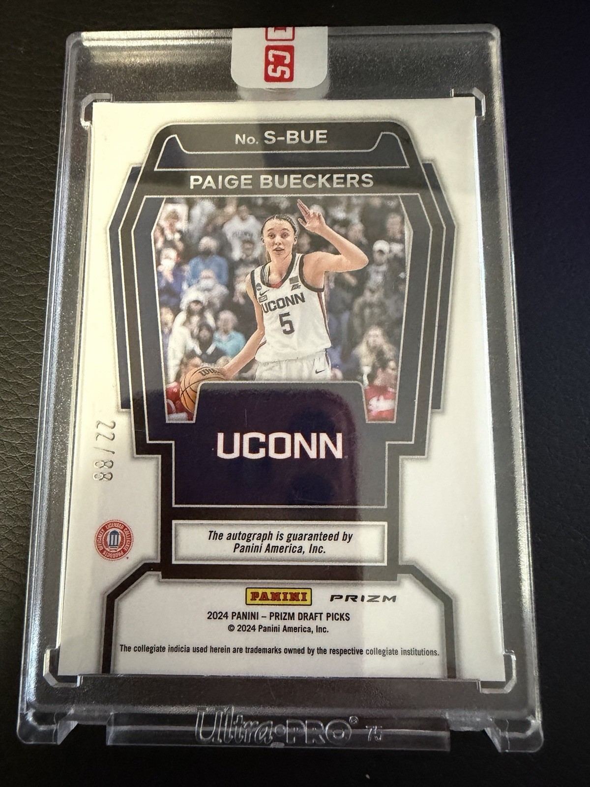 2025 Prizm Draft Picks Paige Bueckers  Red  Scope AUTO 22/88 view 2