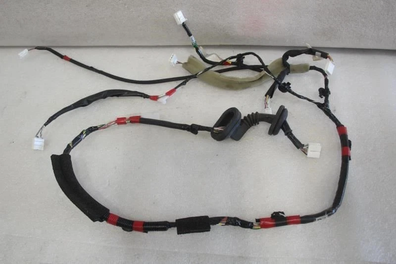 Arnés de cableado puerta trasera izquierda Lexus RX450H RX350 2010 2011 2012 2013 2014 2015 Foto 2 de 4