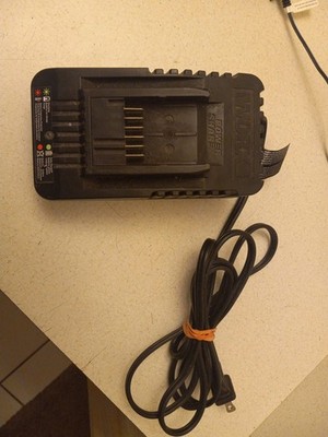 NEW GENUINE WORX WA3881 20V Max Lithium Ion 20V Battery Charger