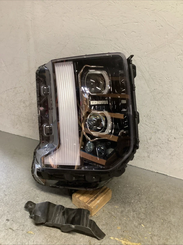 2023 2024 Hyundai PALISADE RIGHT RH PASSENGER SIDE HEADLIGHT OEM LED