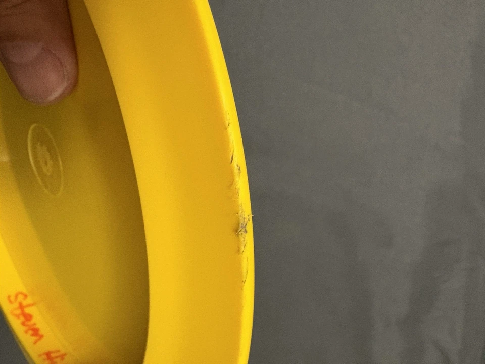 Disco de golf Lemon Lake Star KATANA Innova 170 g amarillo 9/10 Foto 4 de 4