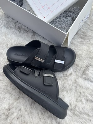 Alexander McQueen Hybrid Double Buckle Sandalen | Schwarz | Größe UK8 US9 EU42 AMQ