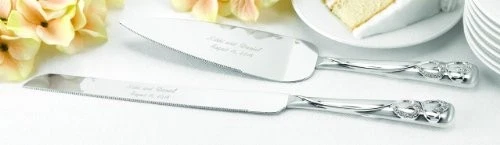 Hortense B. Hewitt Accesorios de Boda Pastel Cuchillo y Juego de Servidor, Amor Brillante Foto 3 de 3