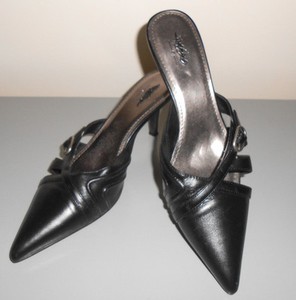 dressy kitten heel shoes