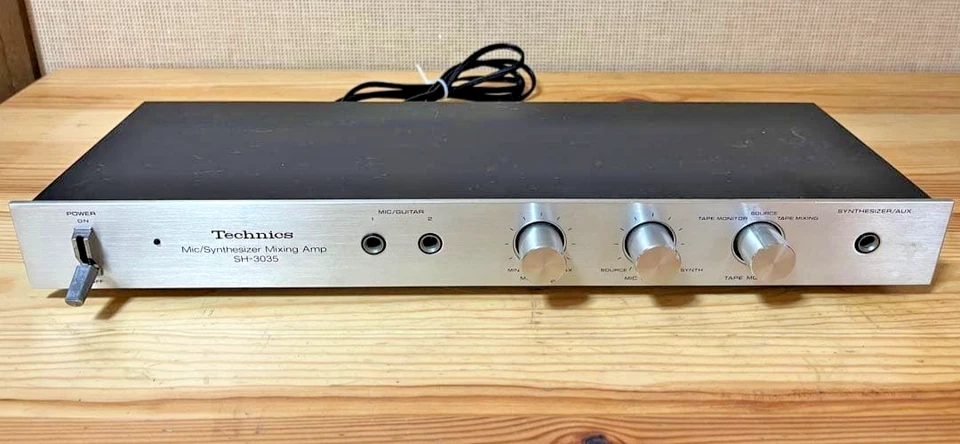 Junk used Rare Technics SU-7300 &SH-3035 Microphone/synthesizer Set from Japan M - Image 4 of 4