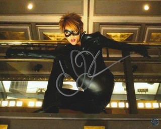 Halle Berry Autographed Signed Cat Woman 8x10 Photo with COA/Matching Hologram