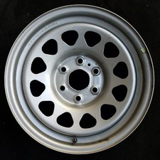 Chevrolet Steel Silver Escalade Tahoe Sierra 1500 Factory Wheel 17x8 Rim 8130 Chevrolet Steel Silver Escalade Tahoe Sierra 1500 Factory Wheel 17x8 Rim 8130