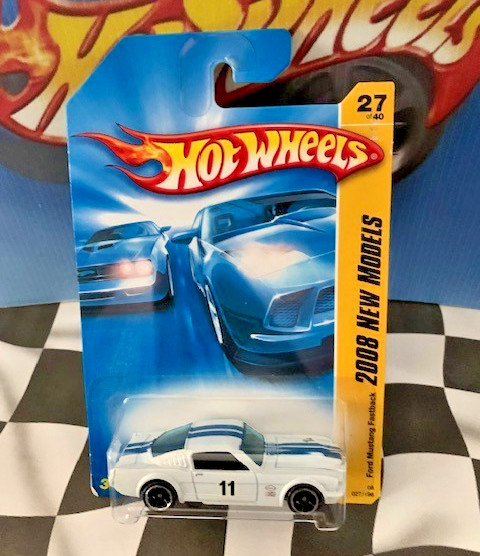 Hot Wheels 2008 New Models 27/40 FE 027 '65 Mustang 2+2 Fastback WHITE OH5