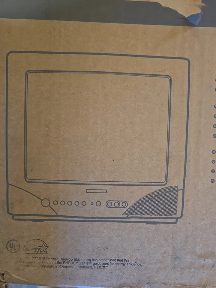 Televisor retro para juegos Daewoo 13" CRT DTQ-13V5FC NUEVO CRT Foto 3 de 4
