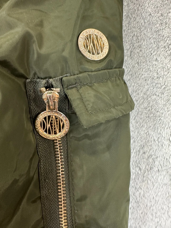 DKNY Parka Girls Anorak Coat Size 10/12 Army Green Pink Lining Winter Jacket - Image 3 of 4