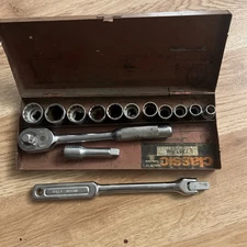 Vintage Indestro 3/8" Drive Ratchet & Socket Set, METAL BOX 14PC USA INCOMPLETE