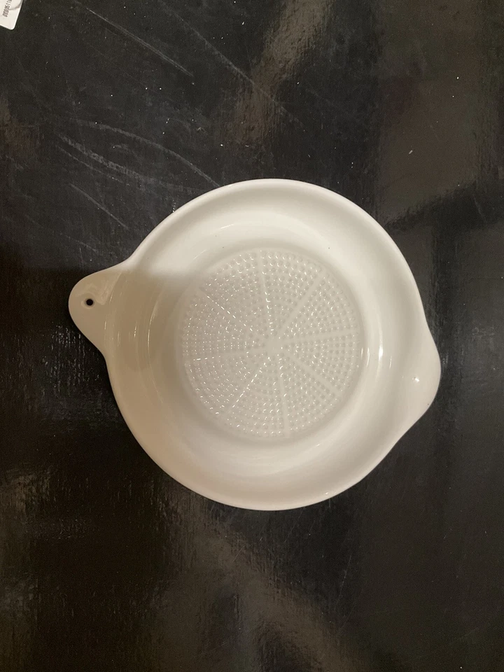 Parmesan-, Obst-, Gemüsereibe, Porzellan