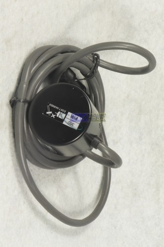 Nuovo 1PZ OMRON E6C3-AG5C-C 360P/R ENCODER ROTATIVO E6C3AG5CC Nuovo - Foto 6 di 6