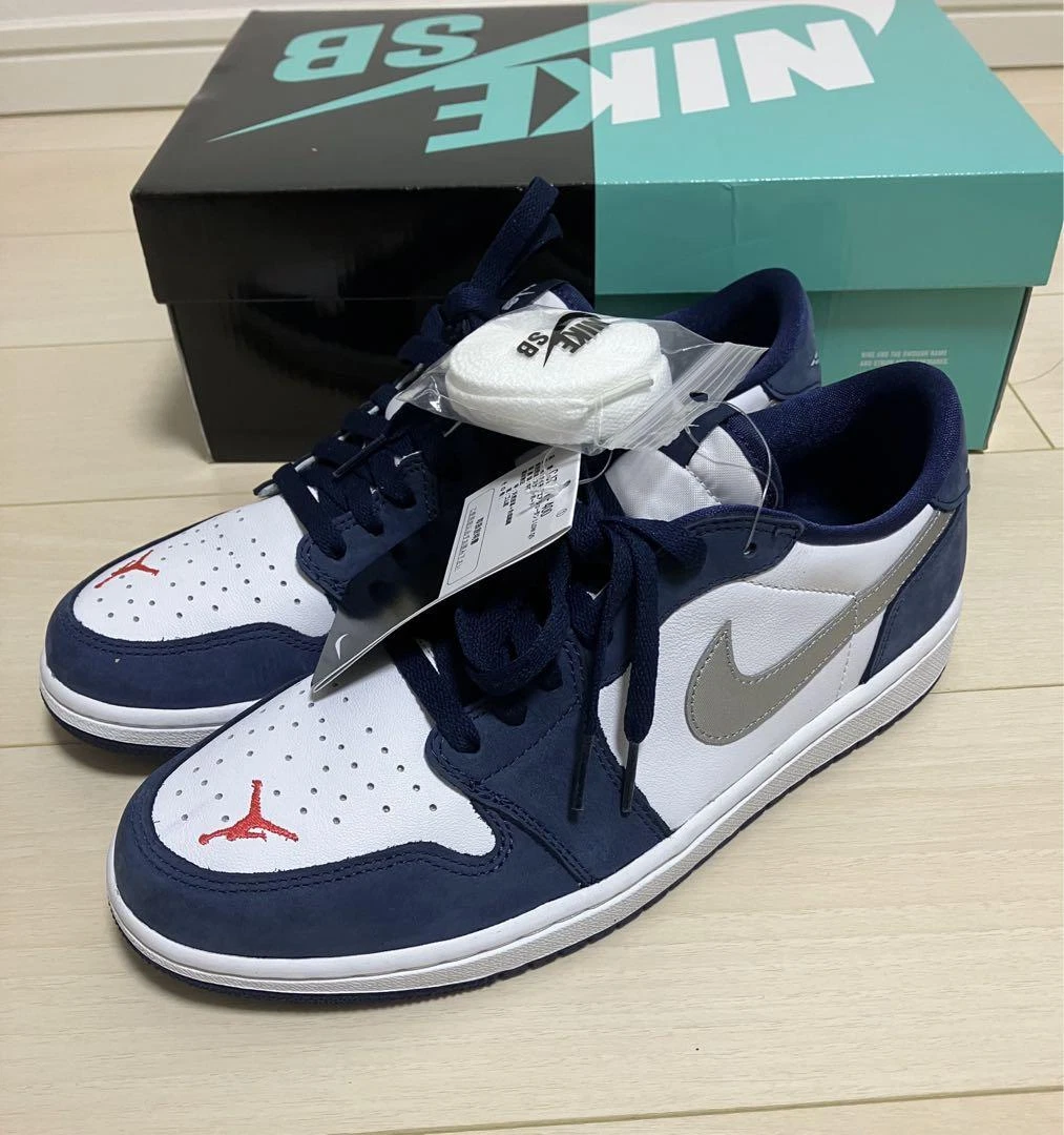Men US 9.5 NIKE SB AIR JORDAN 1 LOW MIDNIGHT NAVY 88643