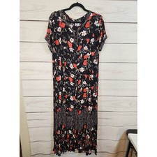 Lola P. Women's Black Floral Rayon V-Neck Short Sleeve Maxi Dress Size Medium