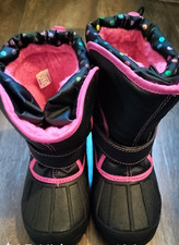 Athletica Girls Snow Boots Size 1M NEW Pink and Black