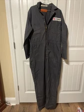 Saturn USW Gray Coveralls Red Kap Coveralls Work Uniform Long sleeve 40 Ln