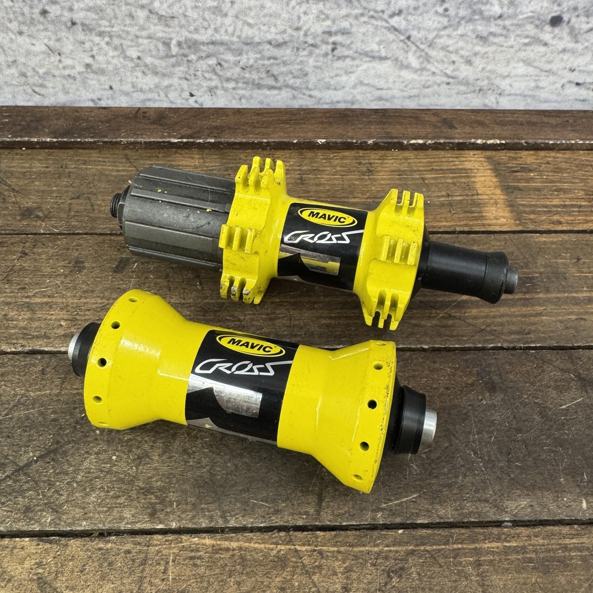 Mavic Cross Hub Set 24H Front 28H Rear 135mm Yellow QR Rim Brake