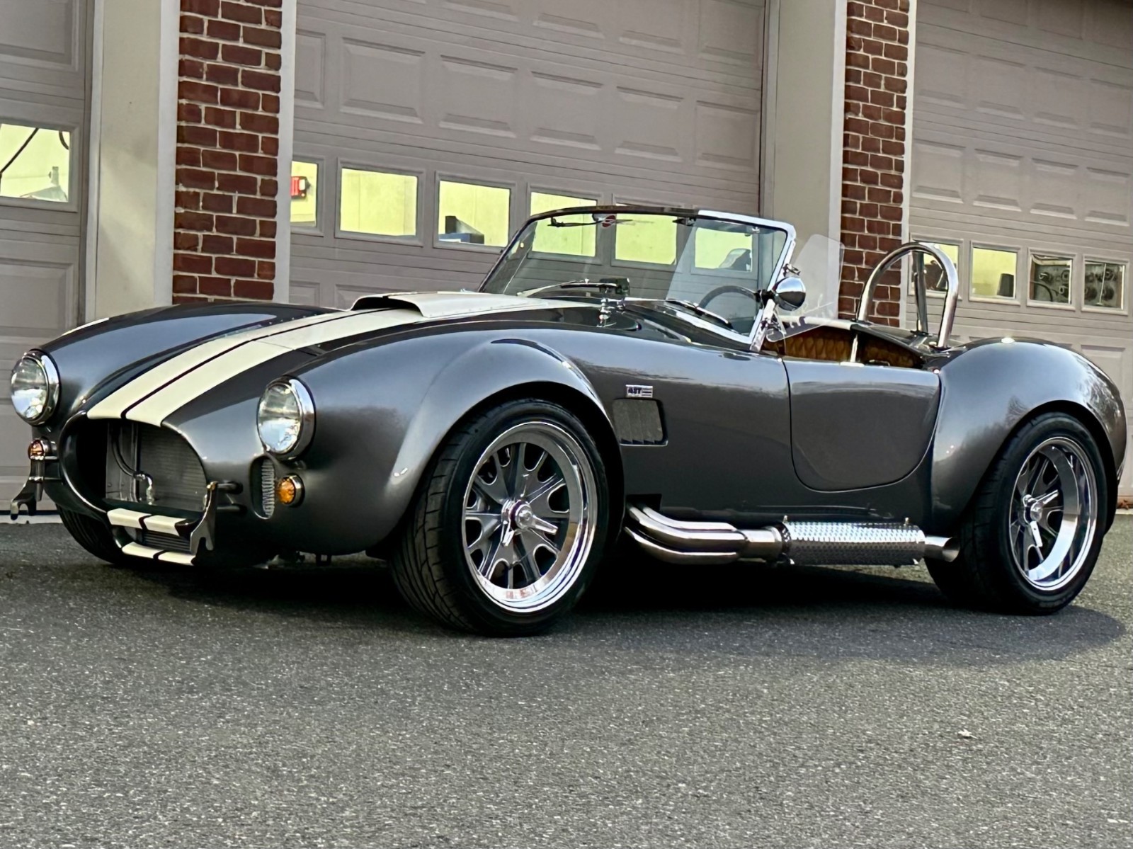 1965 Shelby Cobra Backdraft