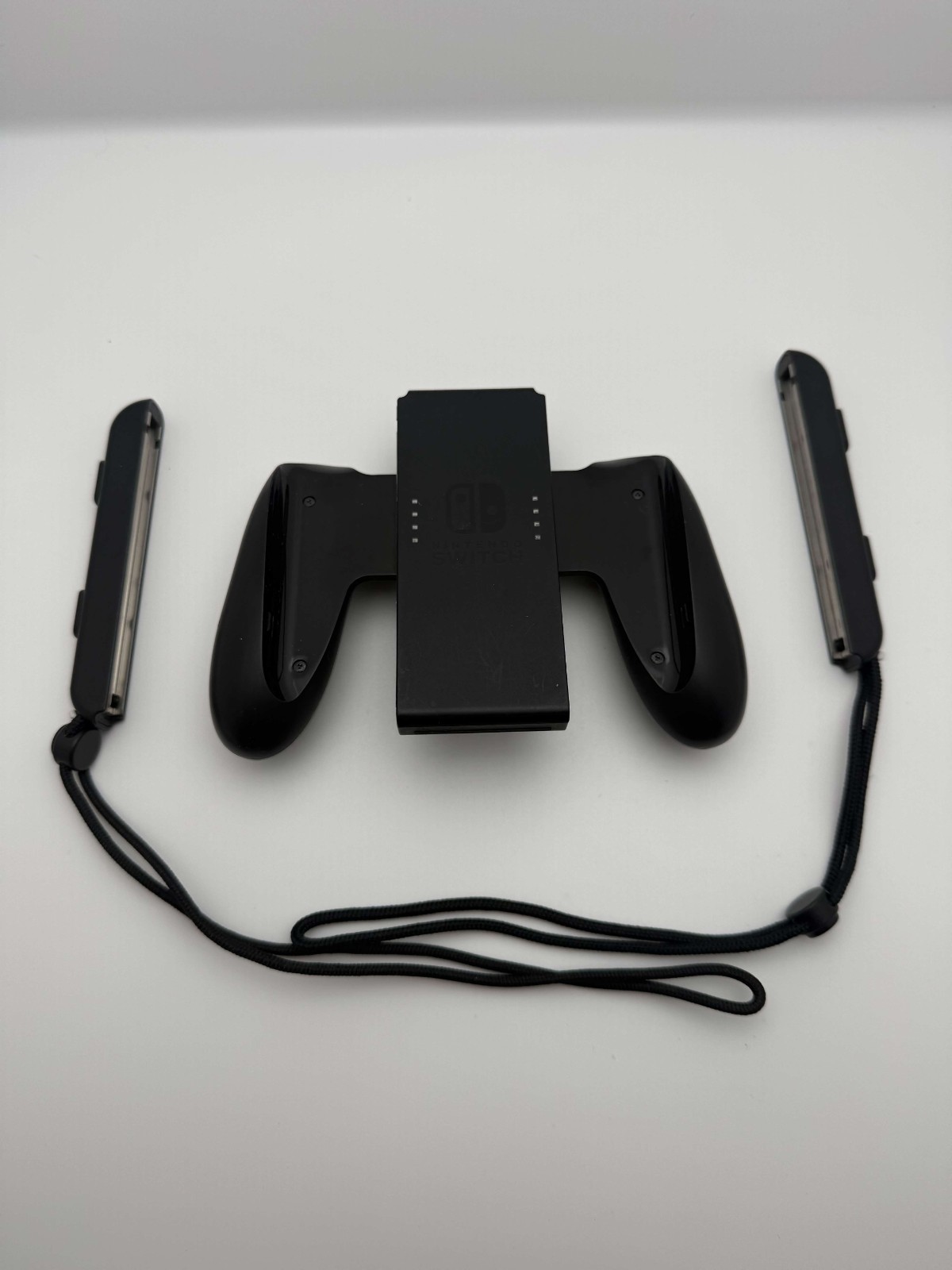 Genuine Official OEM Nintendo Switch Joy-Con Comfort Grip / Wrist Straps Charger