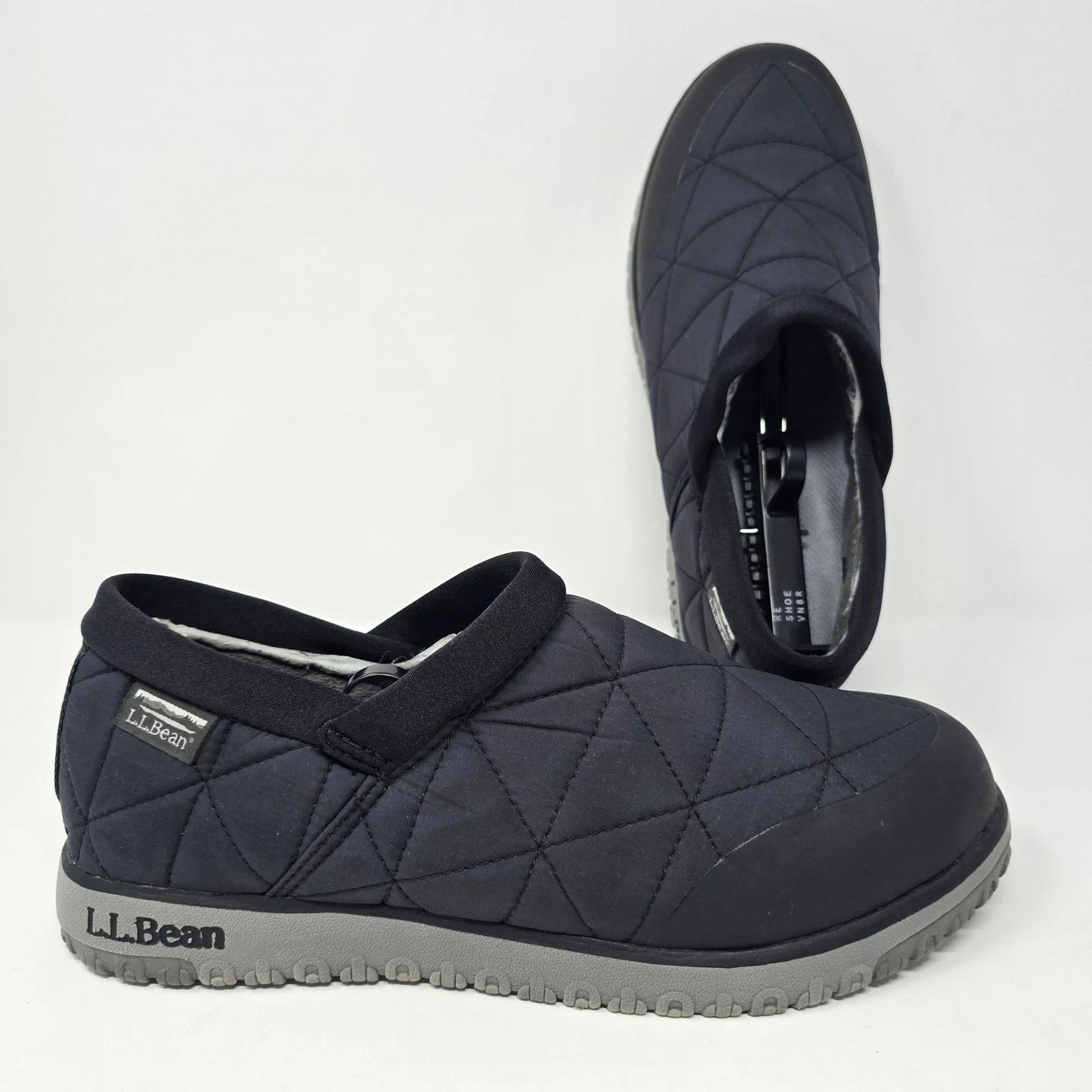 LL Bean Ultralight PrimaLoft Waterproof Slip-On Shoes Mens 9 Black Quilted