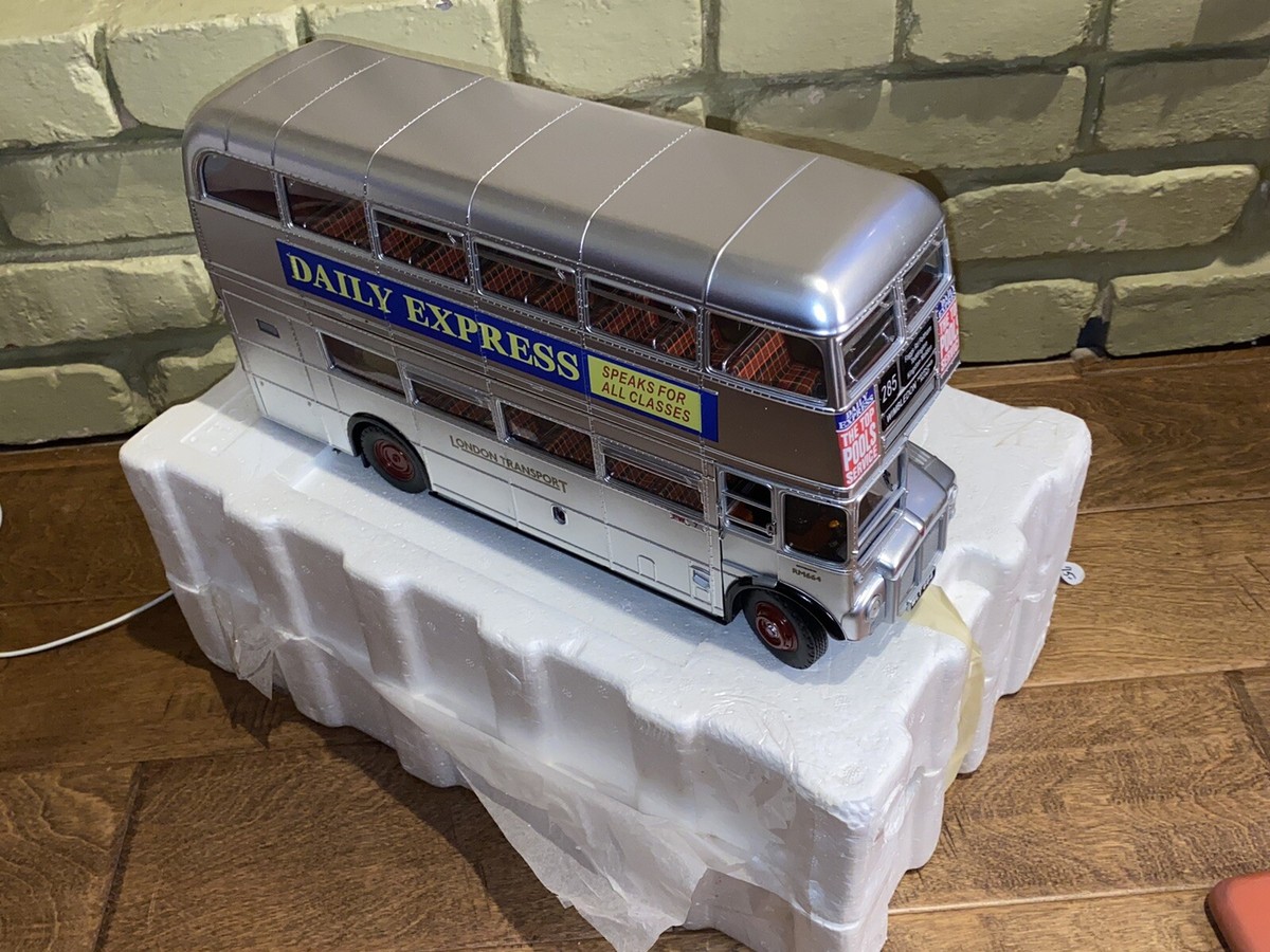 NOS SILVER SUNSTAR ROUTEMASTER Daily Express LONDON Transport 1/24