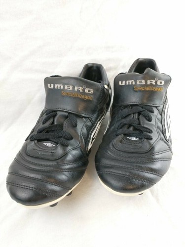 Mens Umbro Speciali League Football 