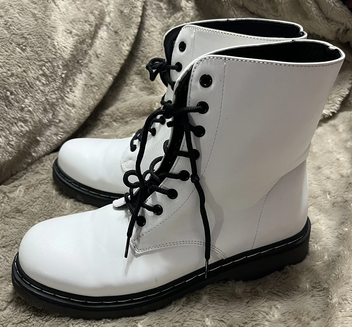 Rue 21 store boots