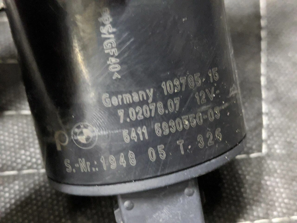 BMW E60 5-Series M5 Additional Water Pump 64116930550 Foto 3 de 4