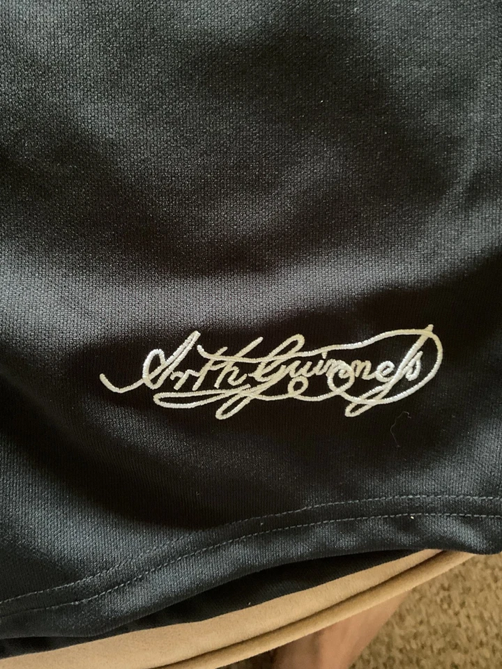 Camiseta de béisbol grande negra Guinness Beer bordada Foto 4 de 4