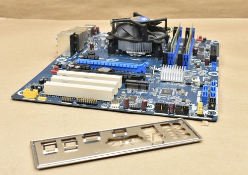 Intel DH87MC Desktop Mainboard mit intel i5-4430 CPU @3,00 & 8GB RAM - Bild 2 von 7
