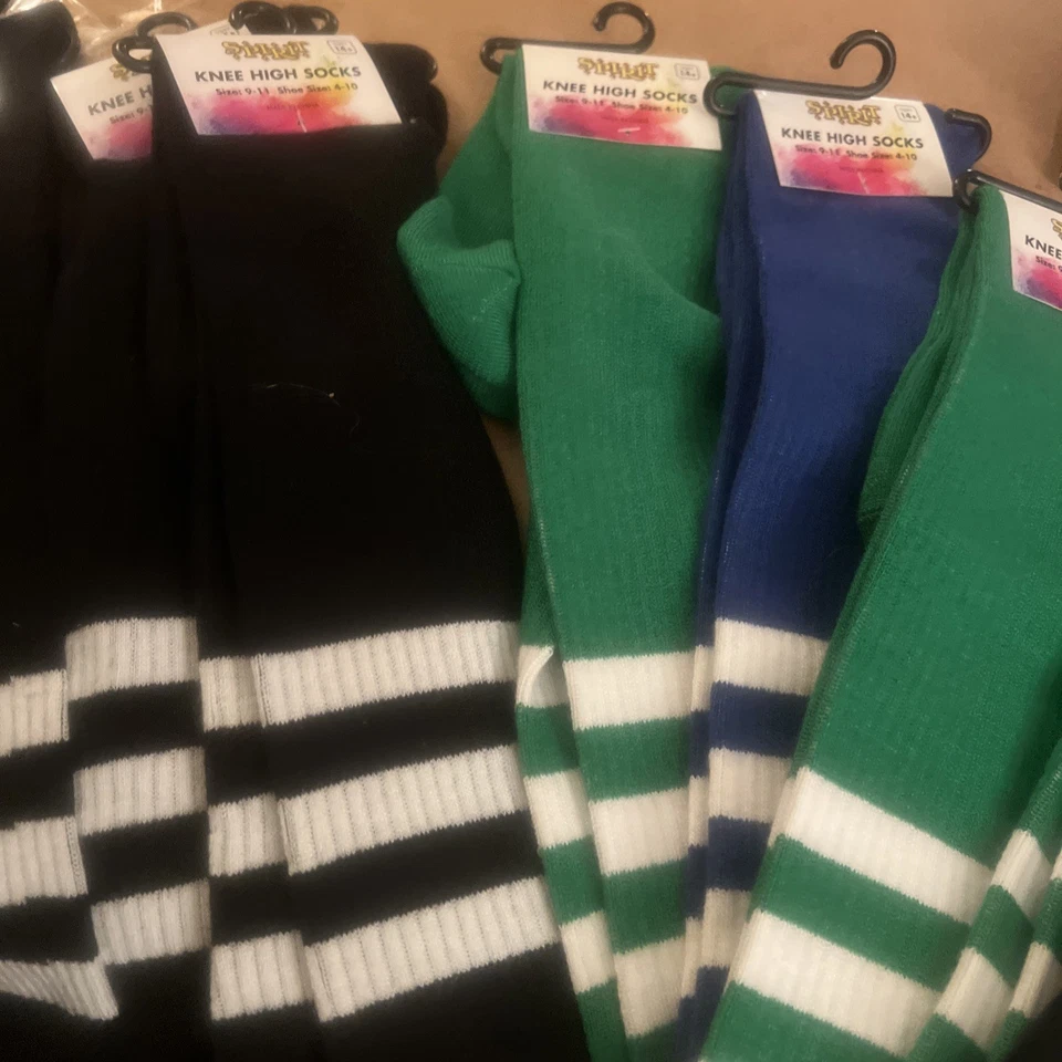 Spirit Calcetines Hasta la Rodilla Rayas Talla 9-11 Zapato Talla 4-10 Disfraz Patinadora Niña Gótico Foto 3 de 4