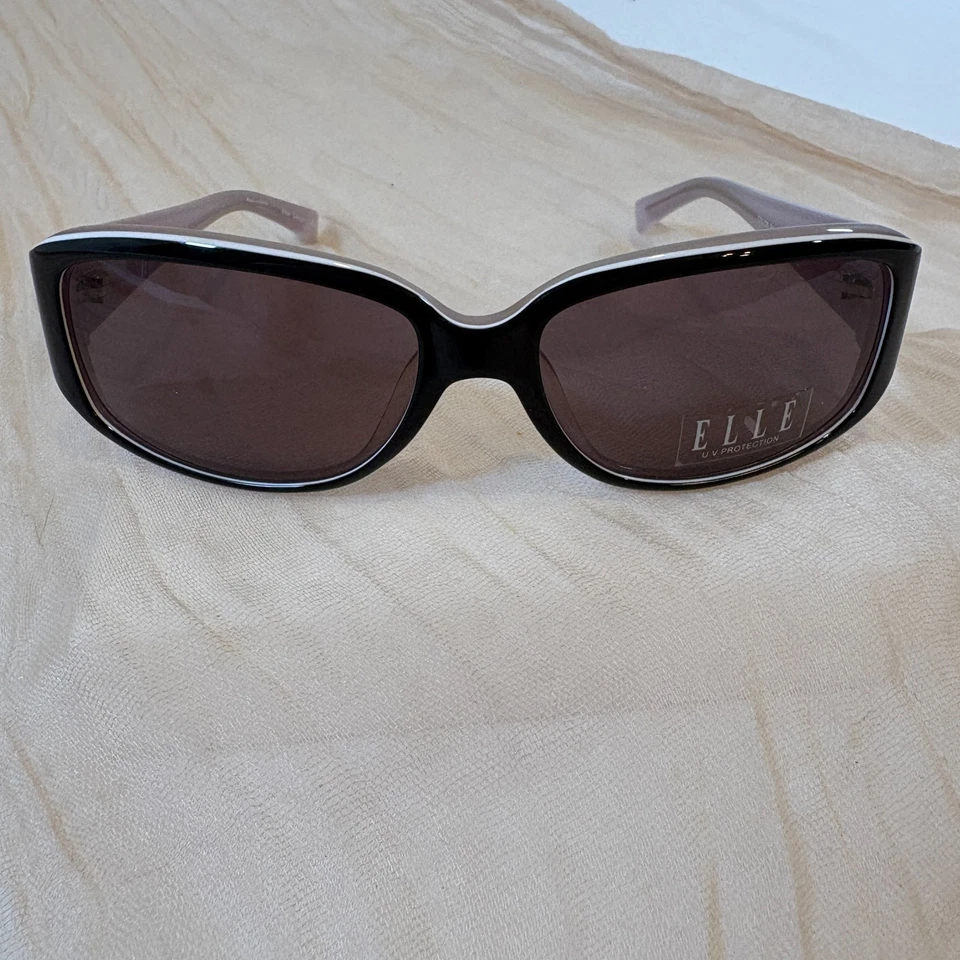 NUEVO ELLE EL 18874 COLOR-BK NEGRO BLANCO AUTÉNTICO GAFAS DE SOL CON MARCO 57-16 Foto 2 de 4