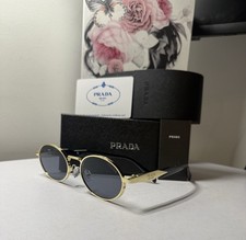 Prada Sunglasses With The Case