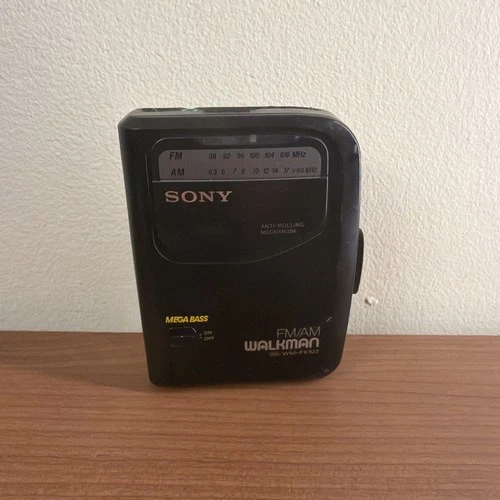 Sony WM-FX303 Cassette Walkman AM FM MEGABASS AVLS Portable Vintage Not Working