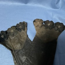 Vintage French Leather Ladies Black Gloves Small 6 3/4   602 