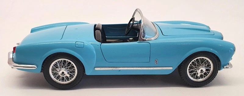 Burago escala 1/18 Diecast 3010 - 1955 Lancia Aurelia B24 Spider - azul Foto 3 de 4
