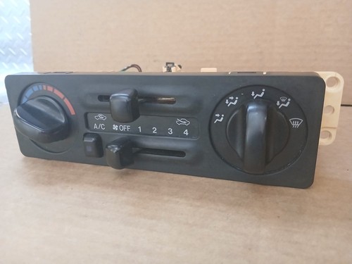 1999-1999 OEM Isuzu Rodeo AC Heater Climate Temp control Unit - Picture 4 of 7