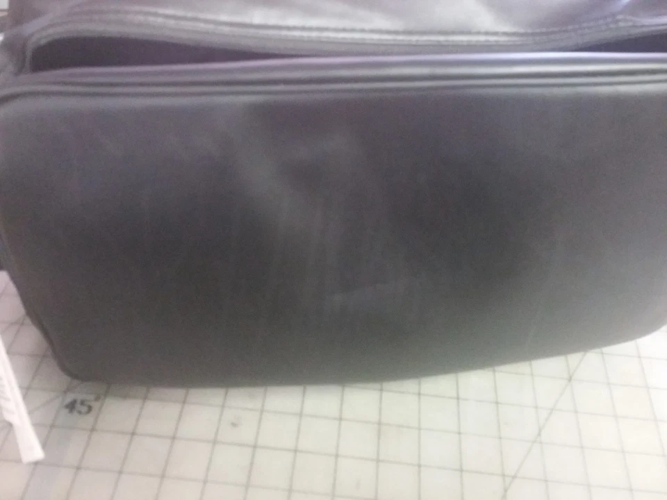 Ambico Padded Video Bag Federal Regulation Carry On Luggage 15"x9.5"x6" - Image 4 of 4